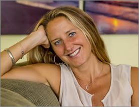 Using Detoxing and Therapeutic Grade Herbal Formulas to Heal the Body Naturally With Nykki Hardin, Founder of 21 Cleanse